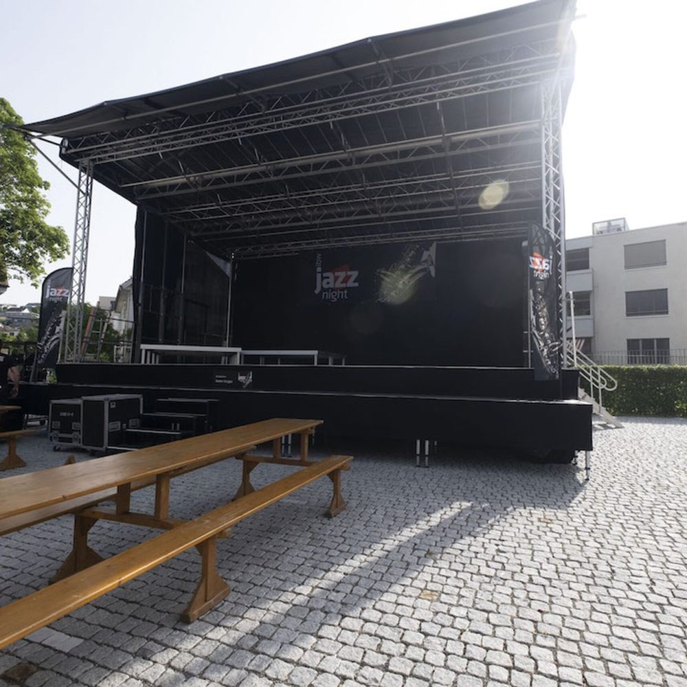 _dsf3825-winkler-jazz-night.jpg__1500x1000.0_q85_HIGH_RESOLUTION_crop-smart_subsampling-2_upscale@2x