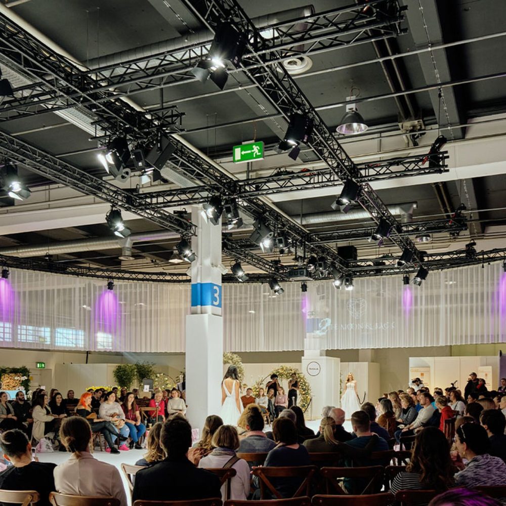 swiss-wedding-world-winkler2.jpg__1500x1000.0_q85_HIGH_RESOLUTION_crop-smart_subsampling-2_upscale@2x